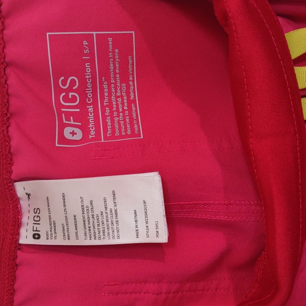 Figs High Waisted Yola Scrub Pants - Shocking Pink - Picture 3 of 3